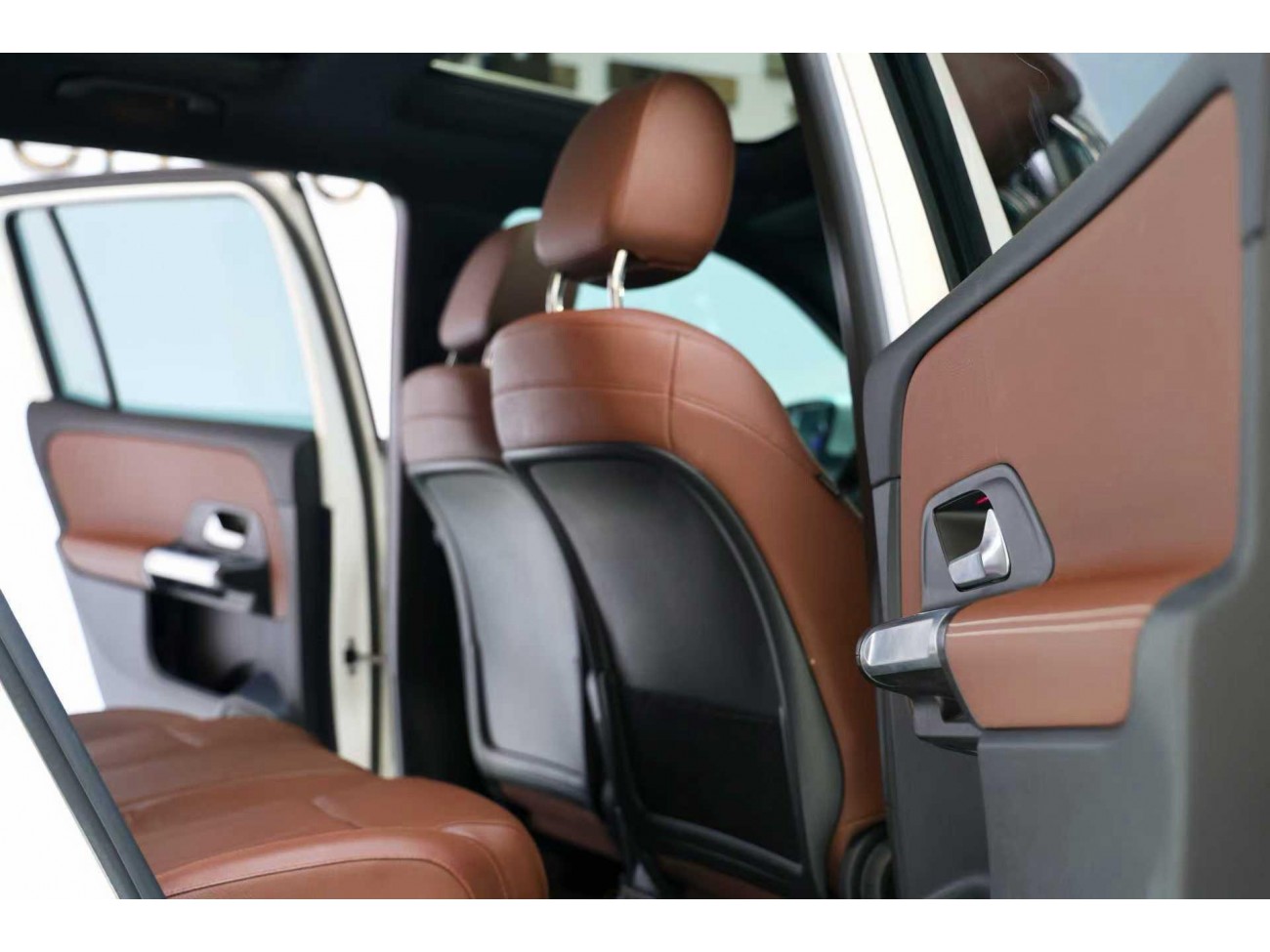 Mercedes-Benz GLB 2021