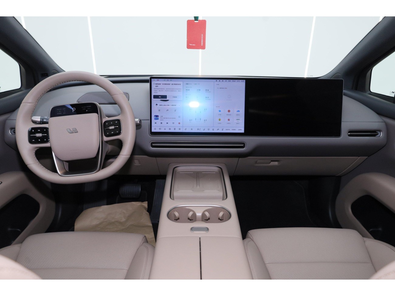 Li Auto i6 2025