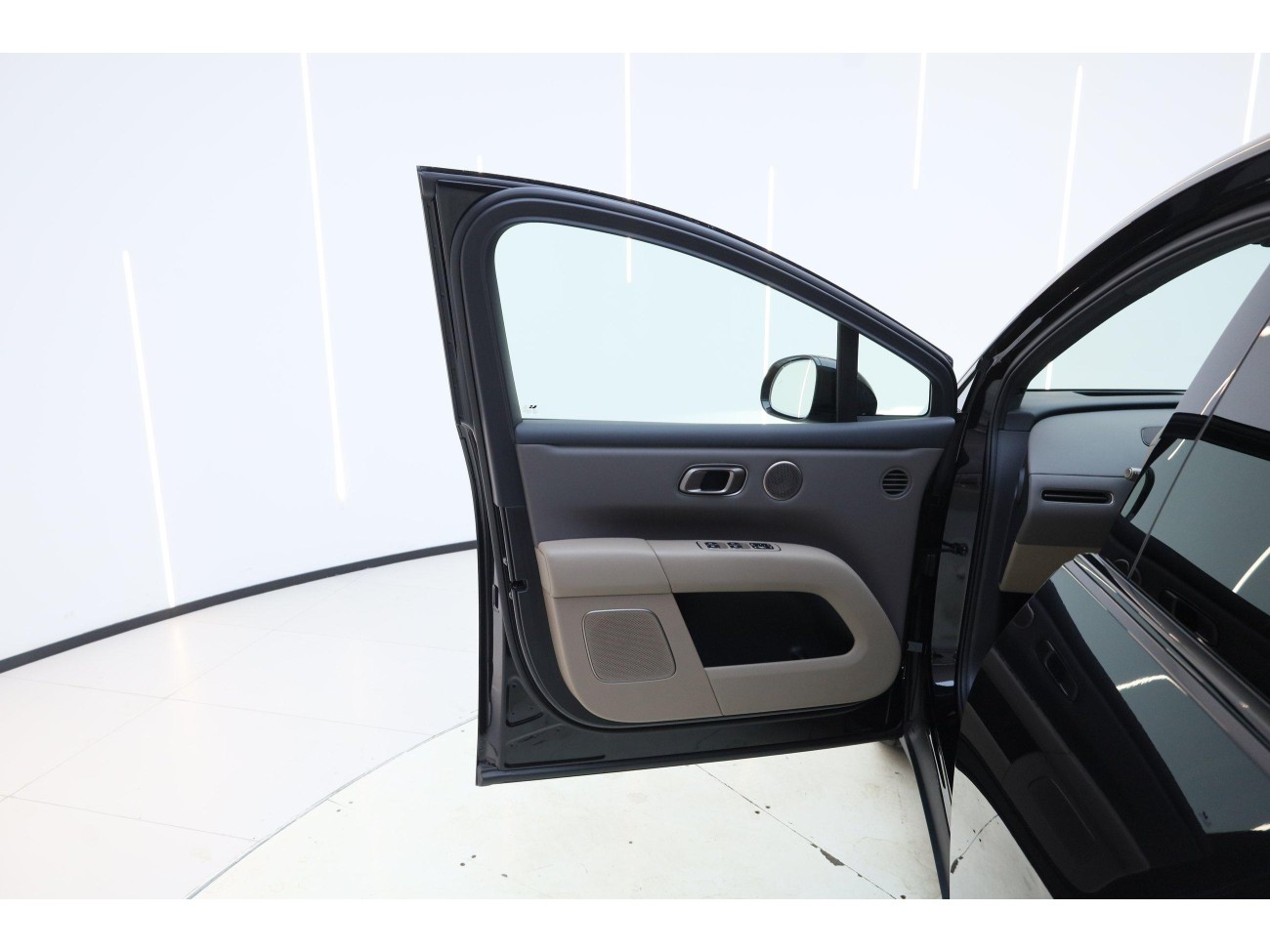 Li Auto i6 2025