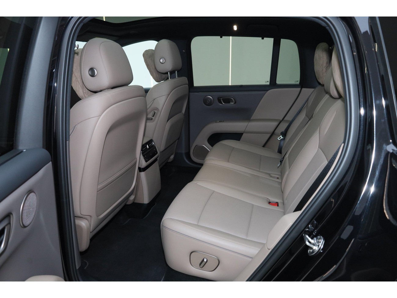 Li Auto i6 2025