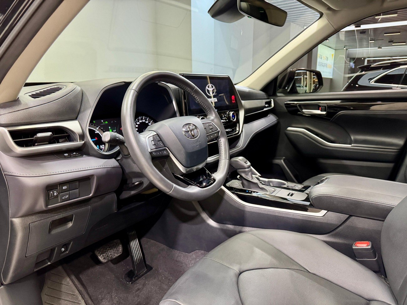Toyota Highlander 2024