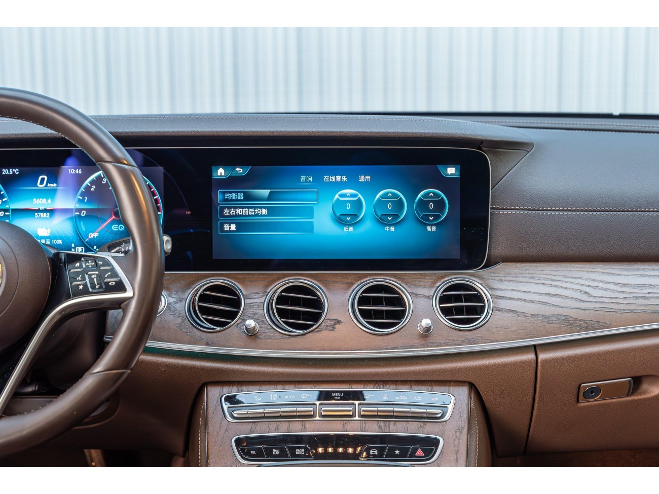 Mercedes-Benz E 350 e 2022