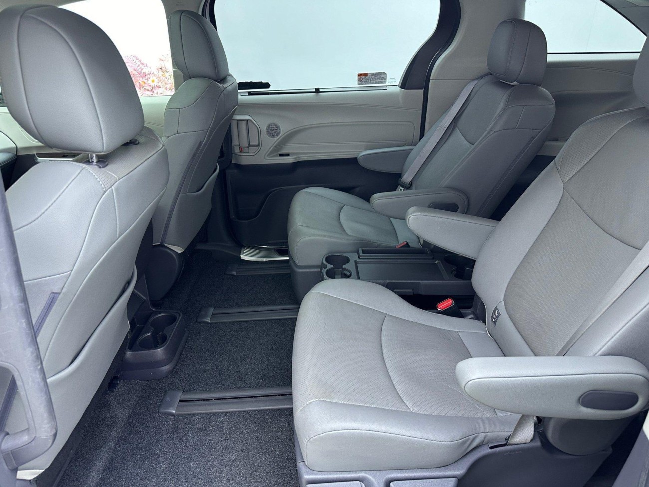 Toyota Sienna 2023