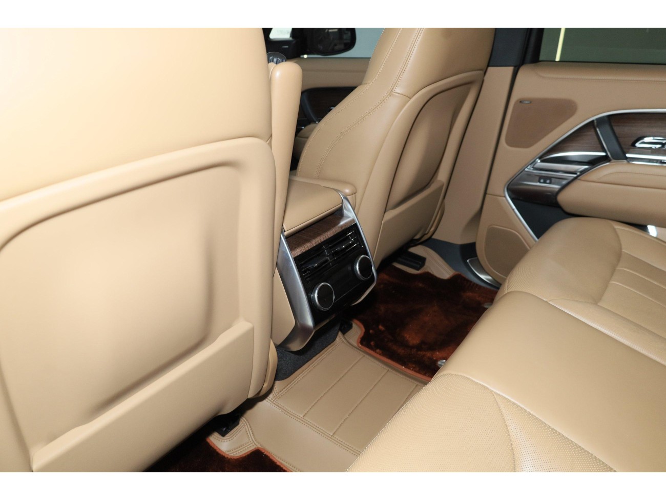 Land Rover Range Rover 2025