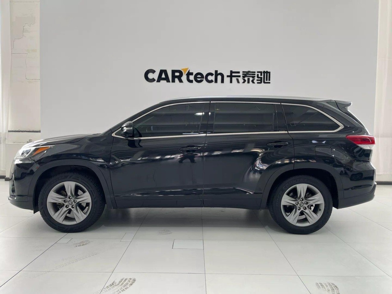 Toyota Highlander 2018