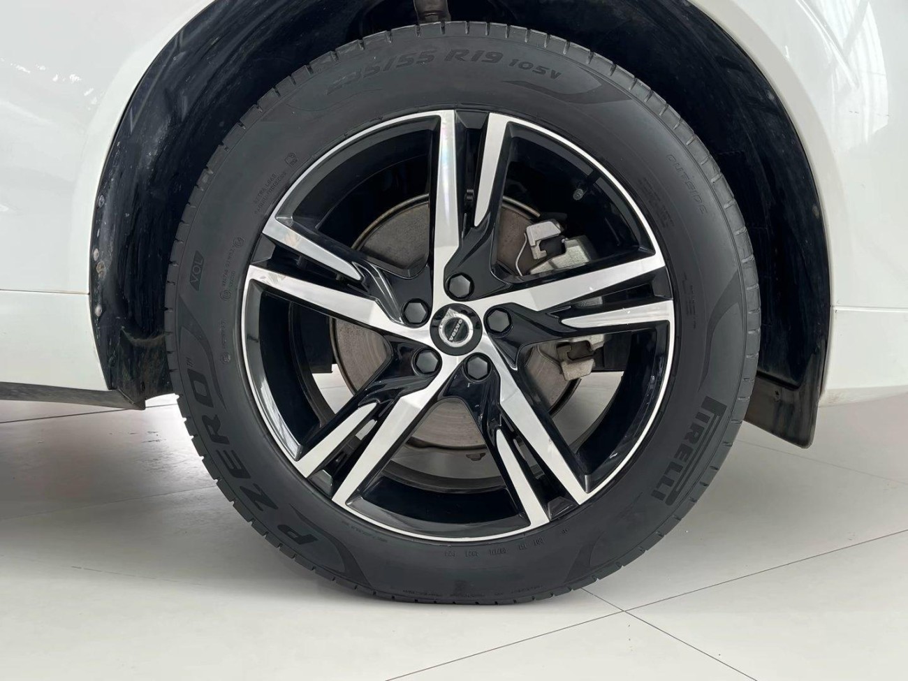 Volvo XC60 2022
