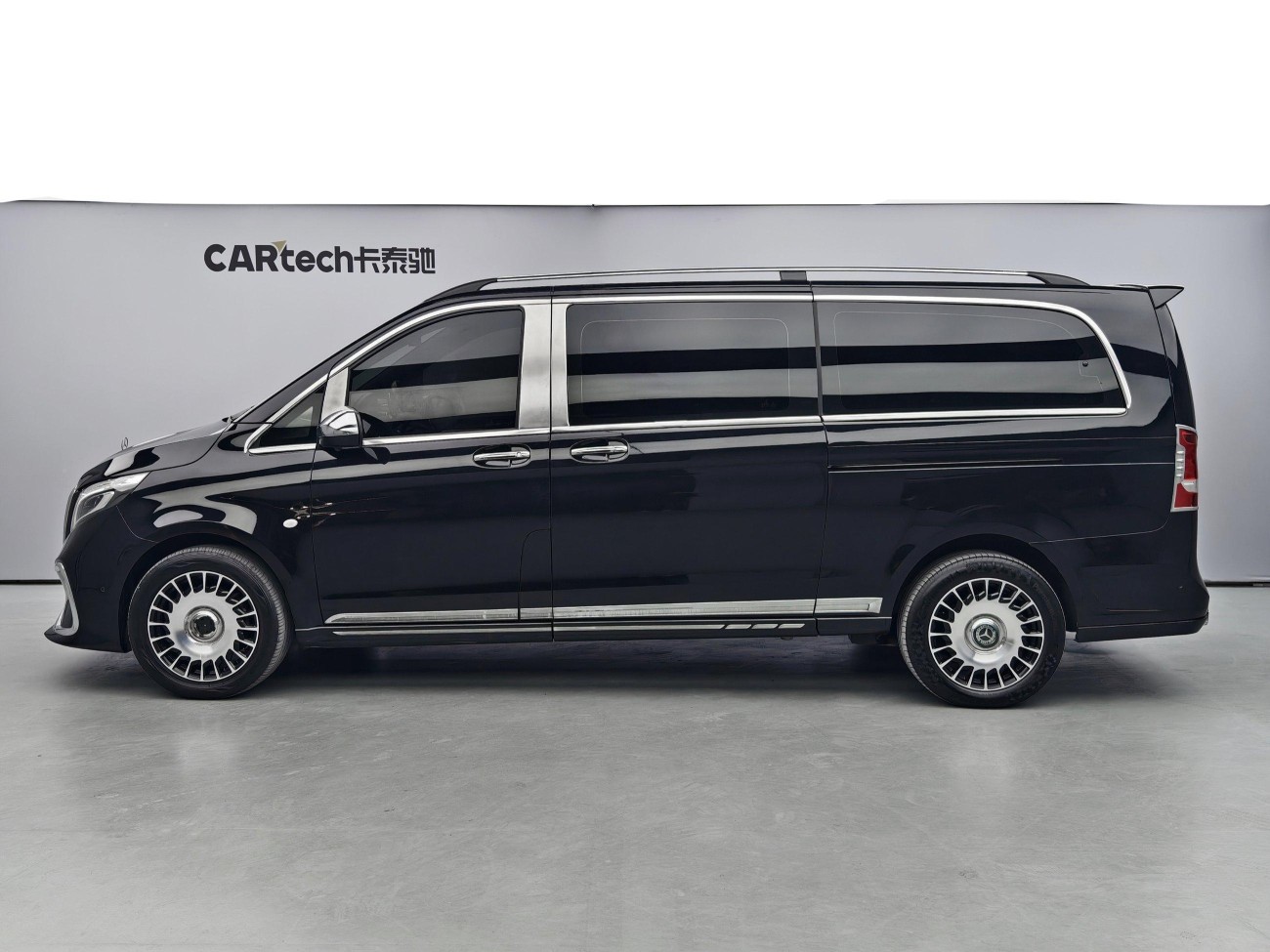 Mercedes-Benz 2022