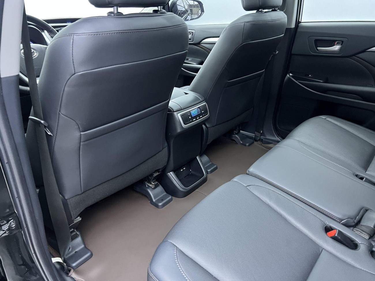 Toyota Highlander 2021