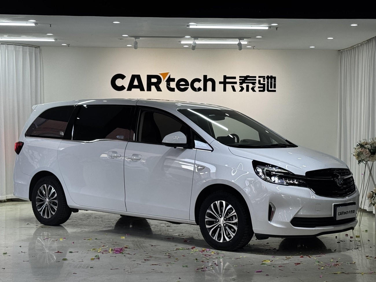 Buick GL8 2022