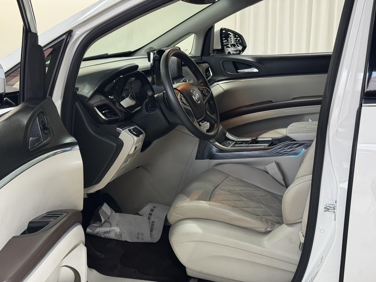 Buick GL8 2022