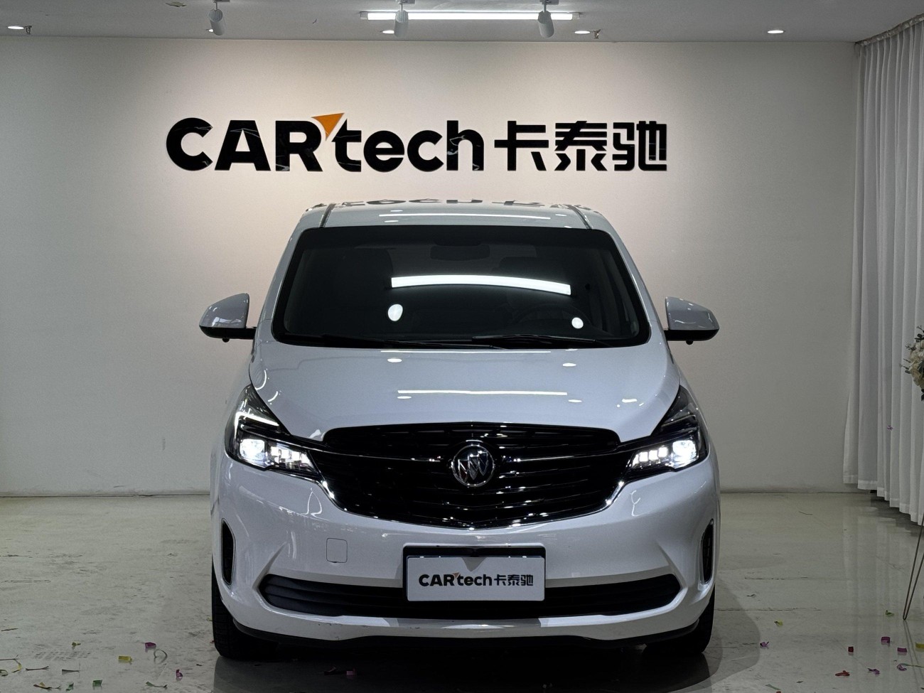 Buick GL8 2022