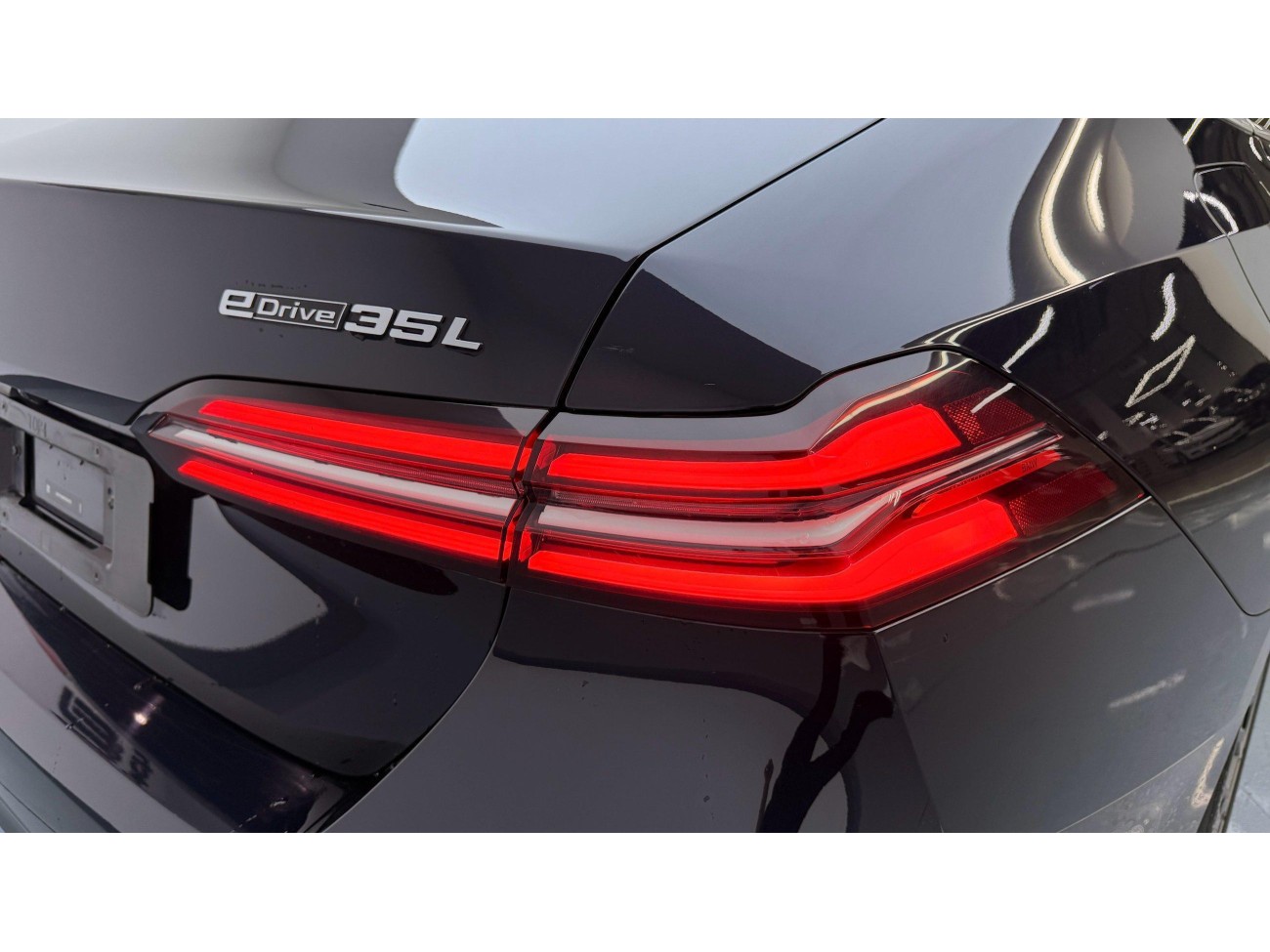 BMW i5 2024