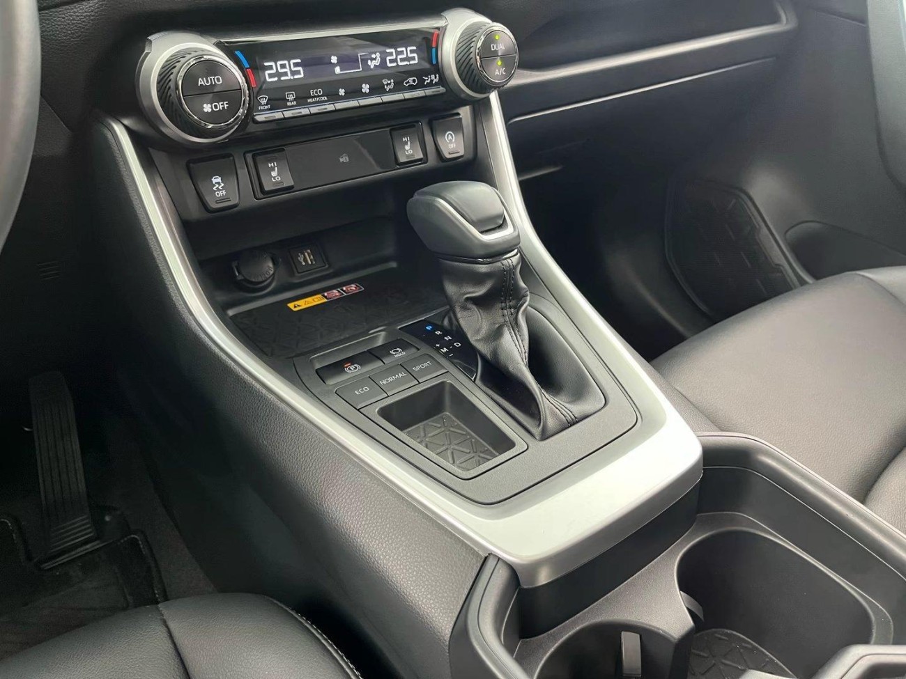 Toyota RAV4 2024