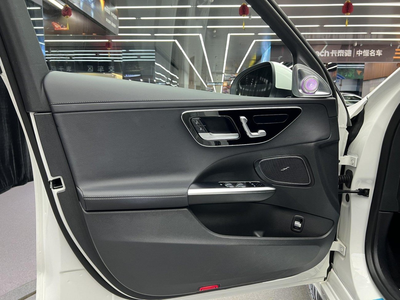 Mercedes-Benz C 200 L 2024