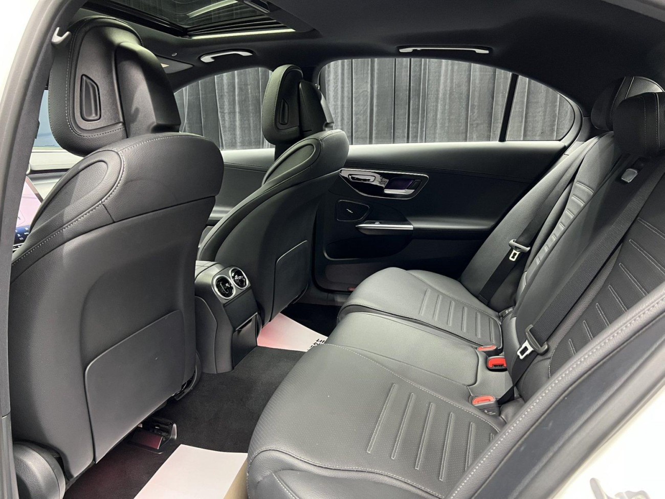 Mercedes-Benz C 200 L 2024