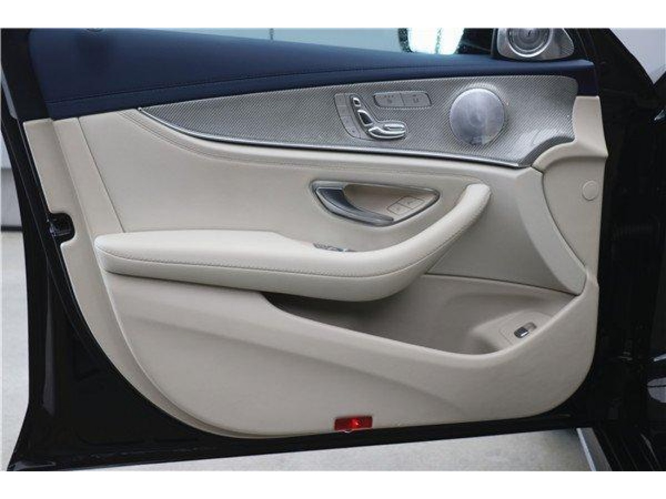 Mercedes-Benz E 300 L 2022