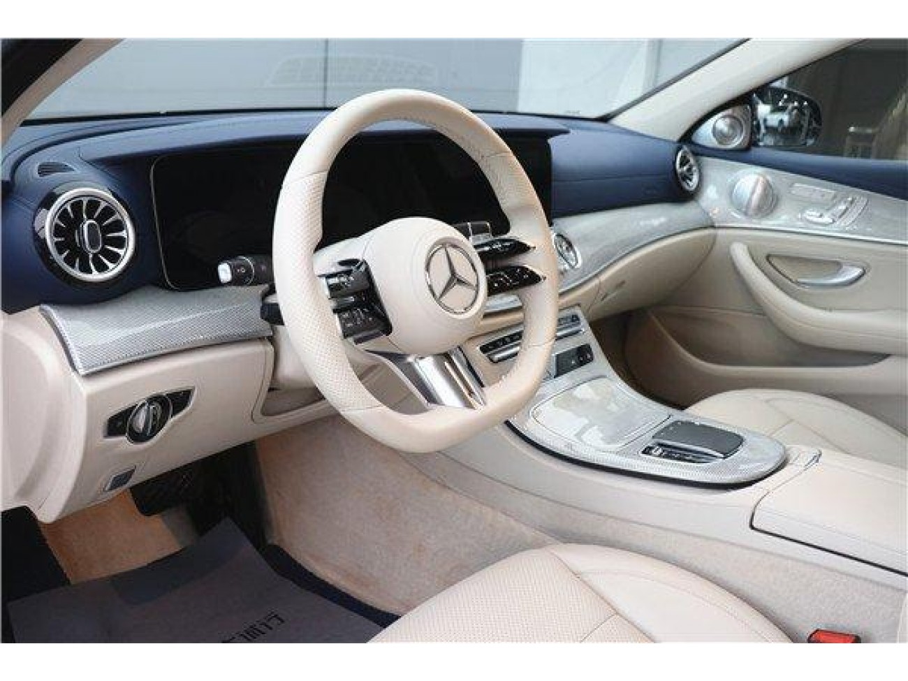 Mercedes-Benz E 300 L 2022