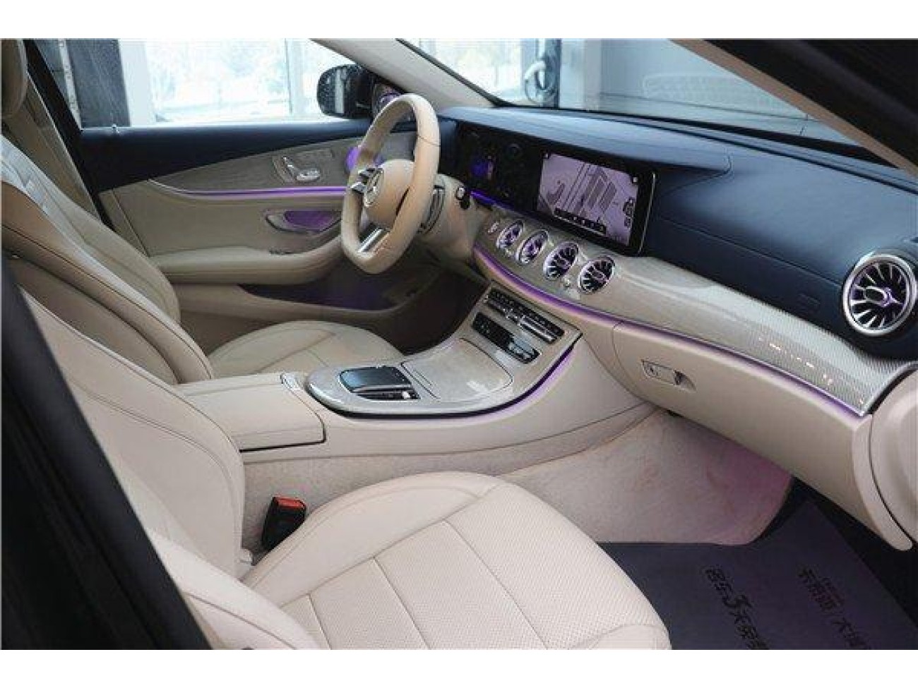 Mercedes-Benz E 300 L 2022