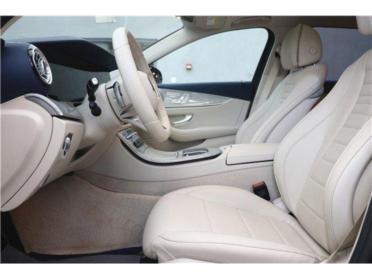 Mercedes-Benz E 300 L 2022