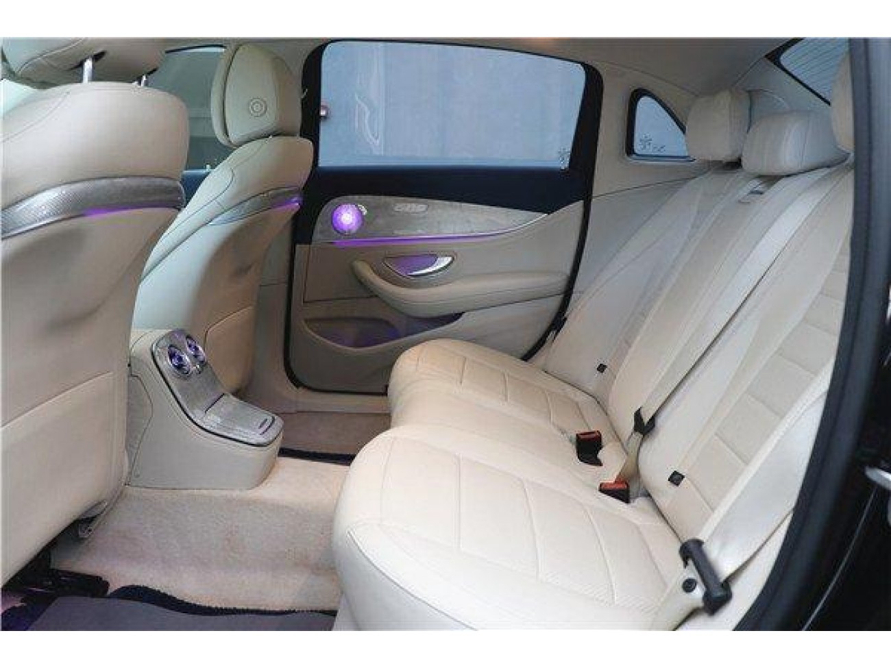 Mercedes-Benz E 300 L 2022