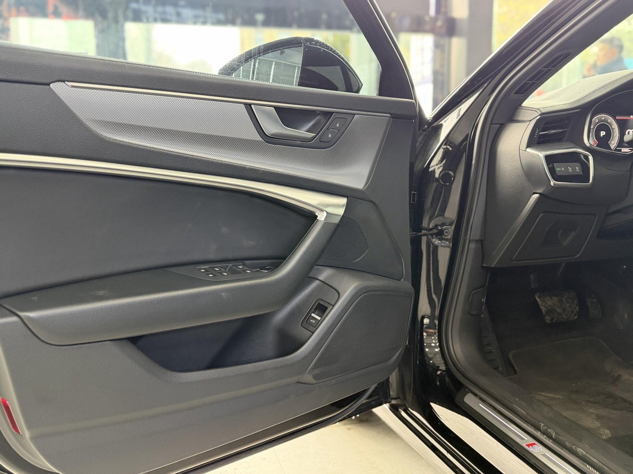 Audi A6L 40 TFSI 2025