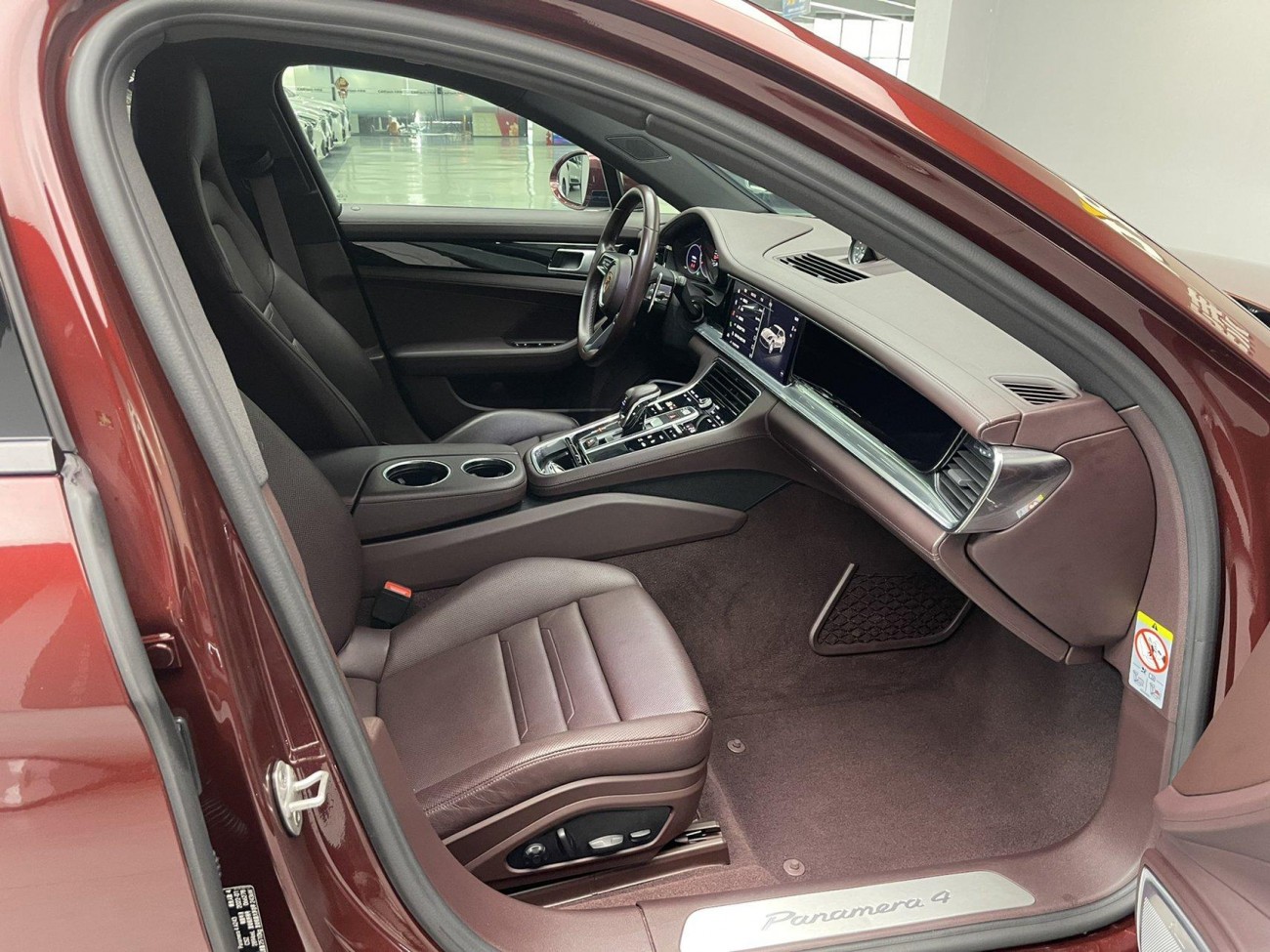 Porsche Panamera 2022
