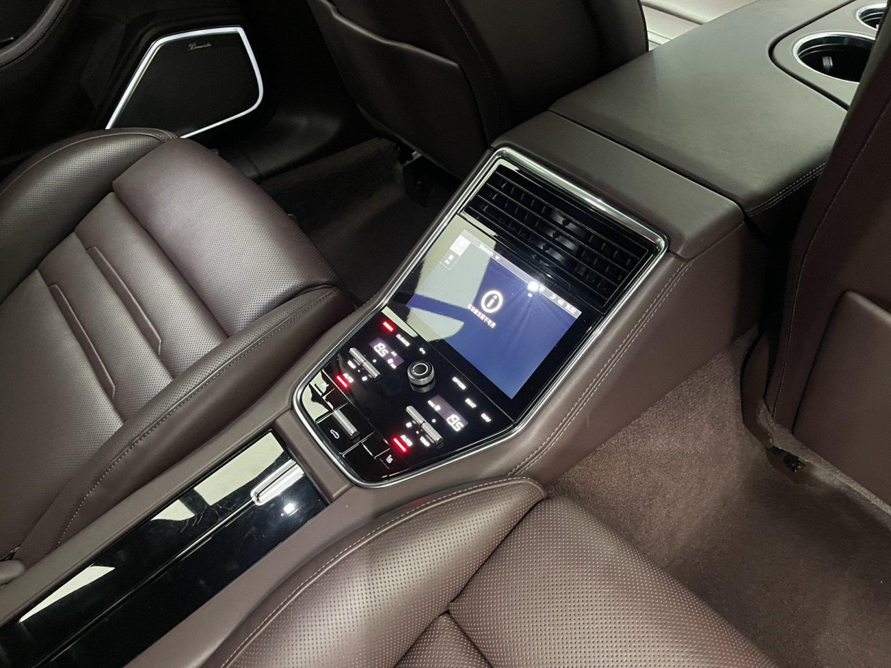 Porsche Panamera 2022