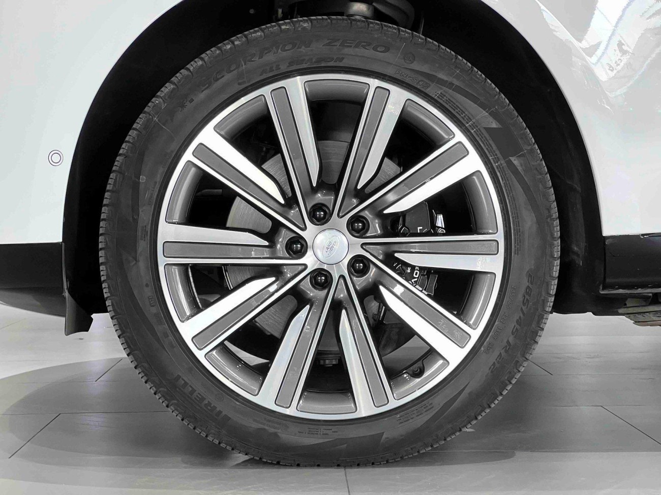 Land Rover Range Rover 2025
