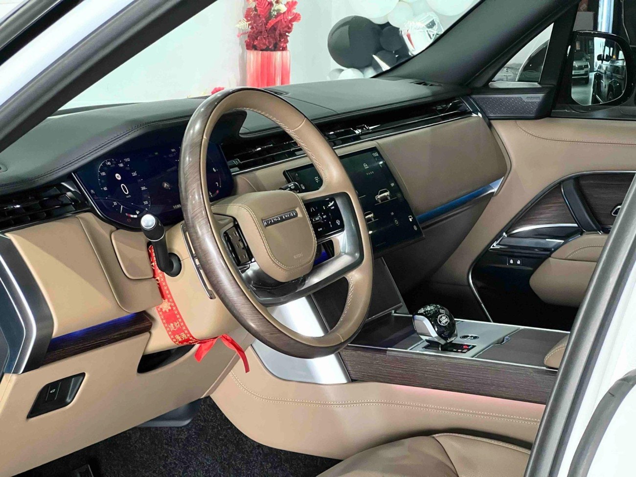 Land Rover Range Rover 2025