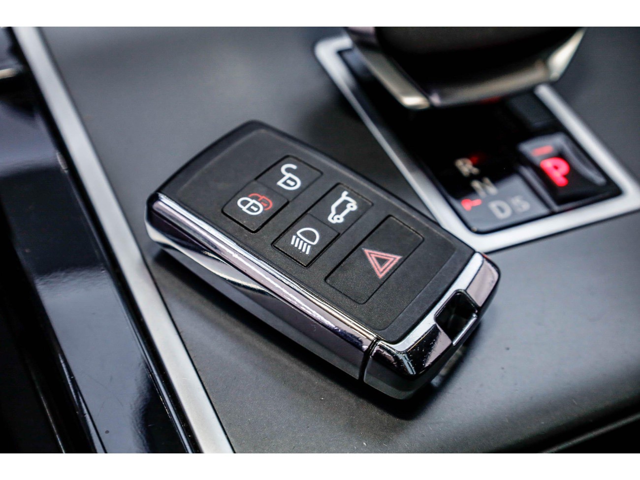 Land Rover Range Rover 2023