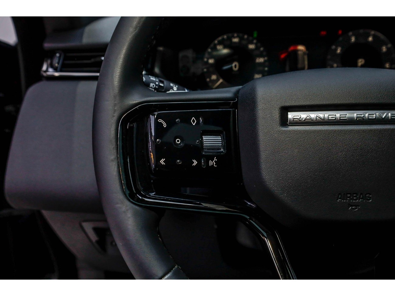 Land Rover Range Rover 2023