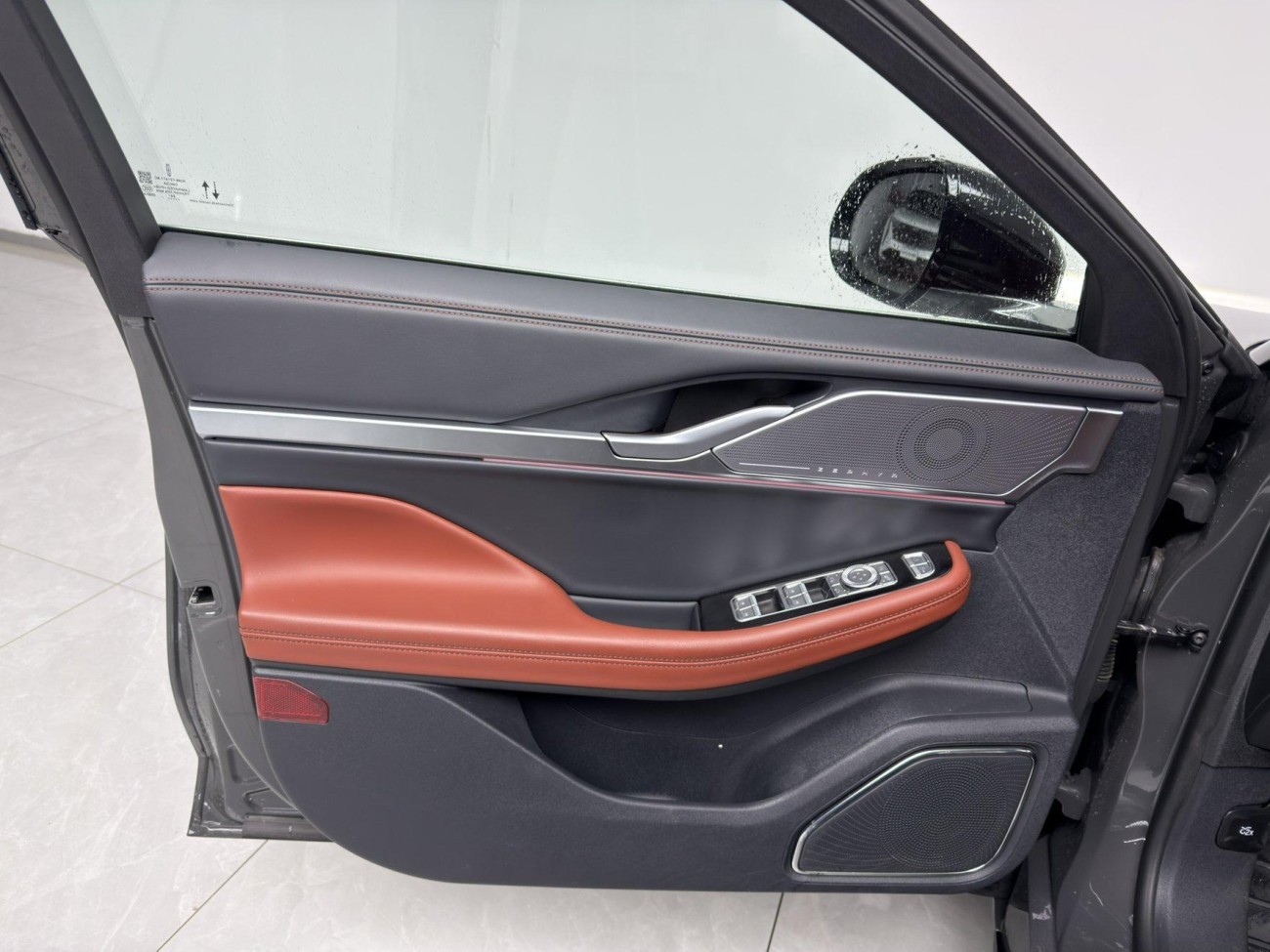 Lincoln Z 2025