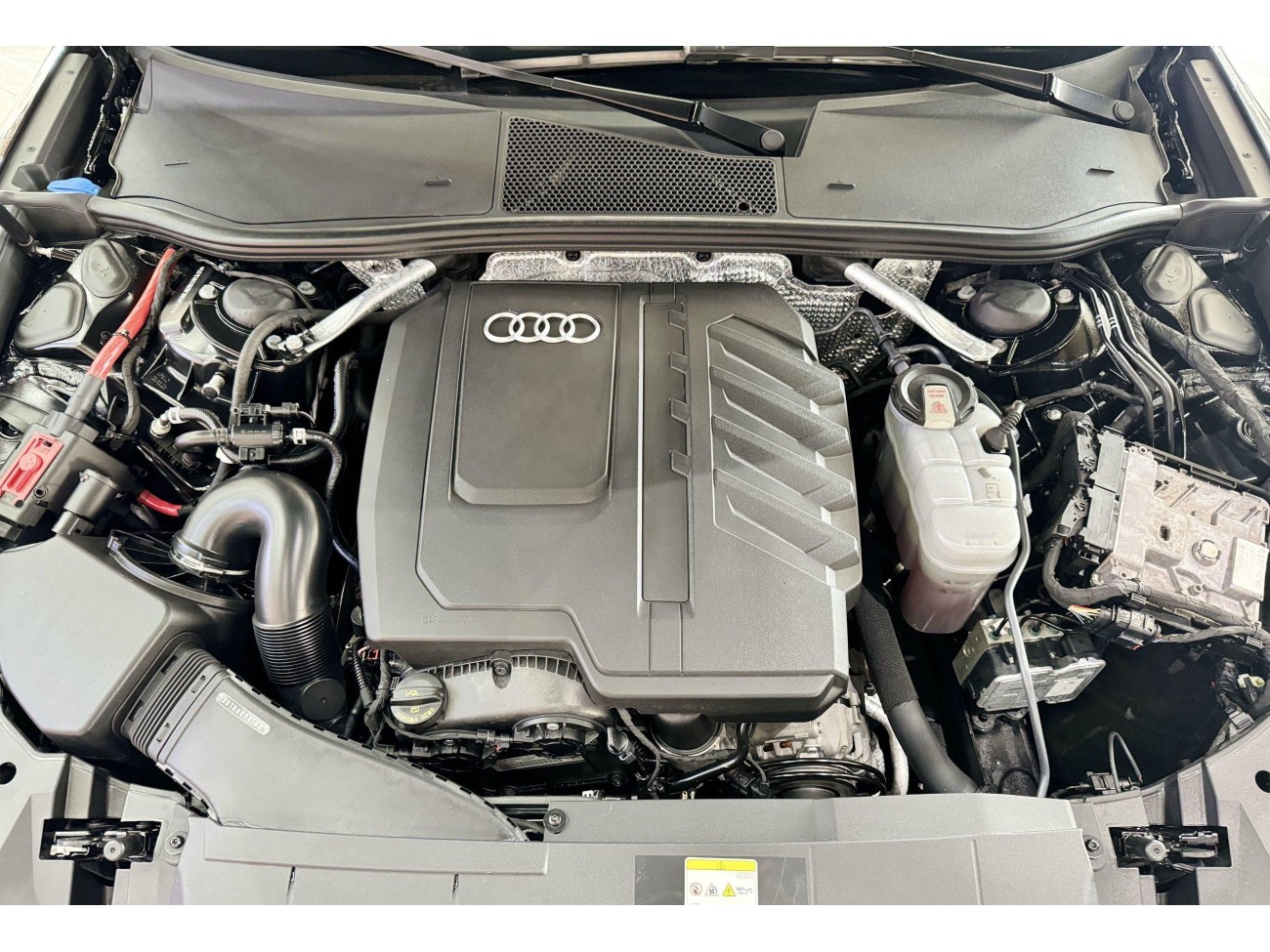 Audi A6L 45 TFSI 2023