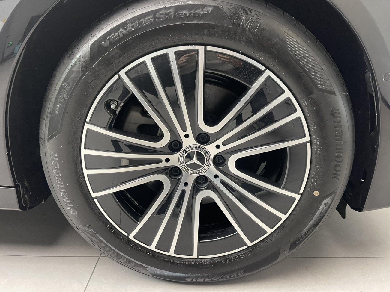 Mercedes-Benz E 260 L 2024