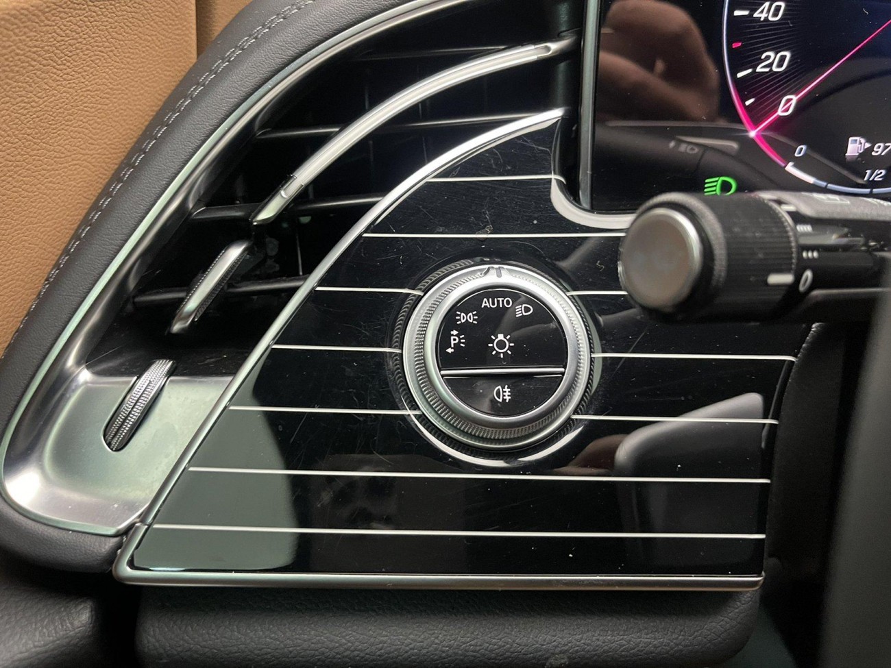 Mercedes-Benz E 260 L 2024