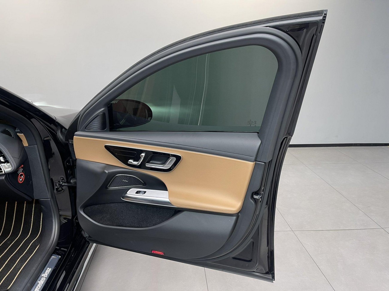 Mercedes-Benz E 260 L 2024