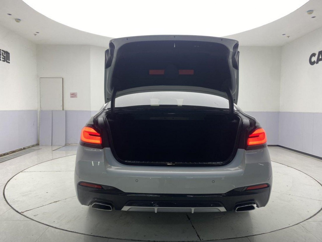 BMW 530Li 2023