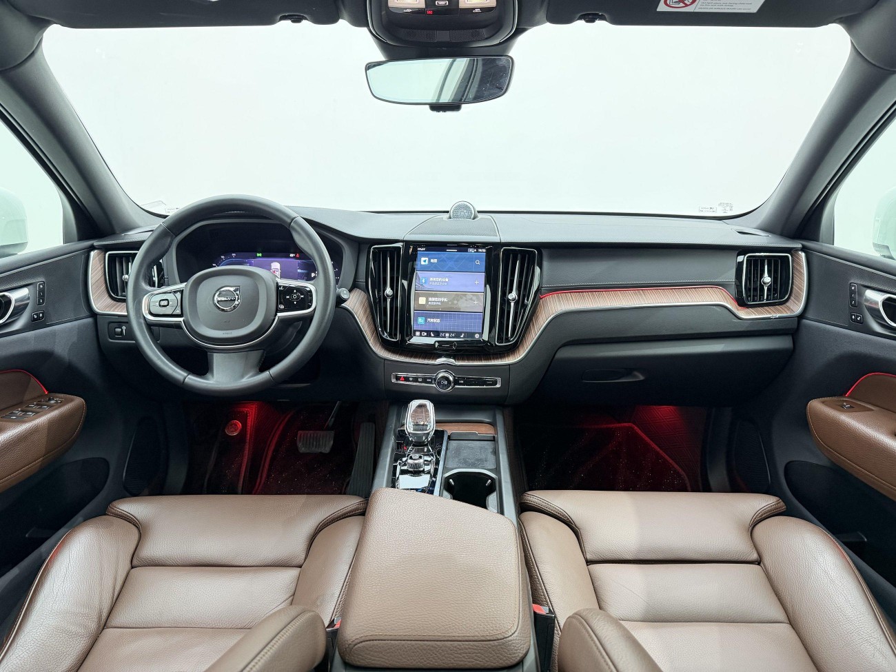 Volvo XC60 2022