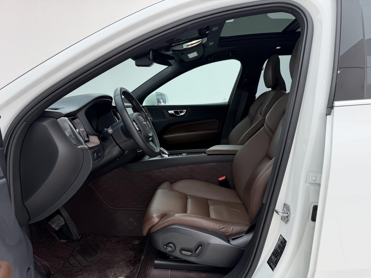 Volvo XC60 2022