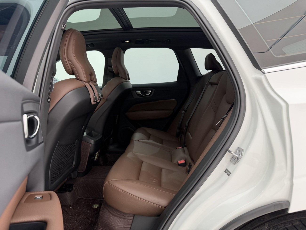 Volvo XC60 2022