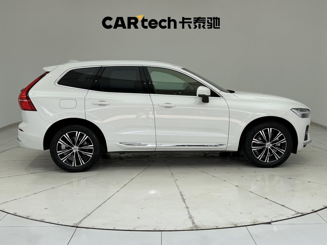 Volvo XC60 2022