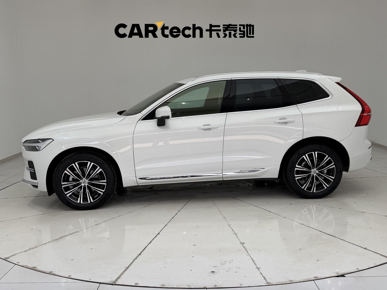 Volvo XC60 2022