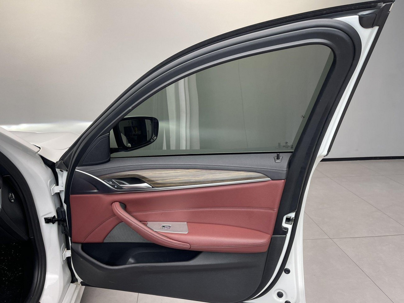 BMW 530Li 2023