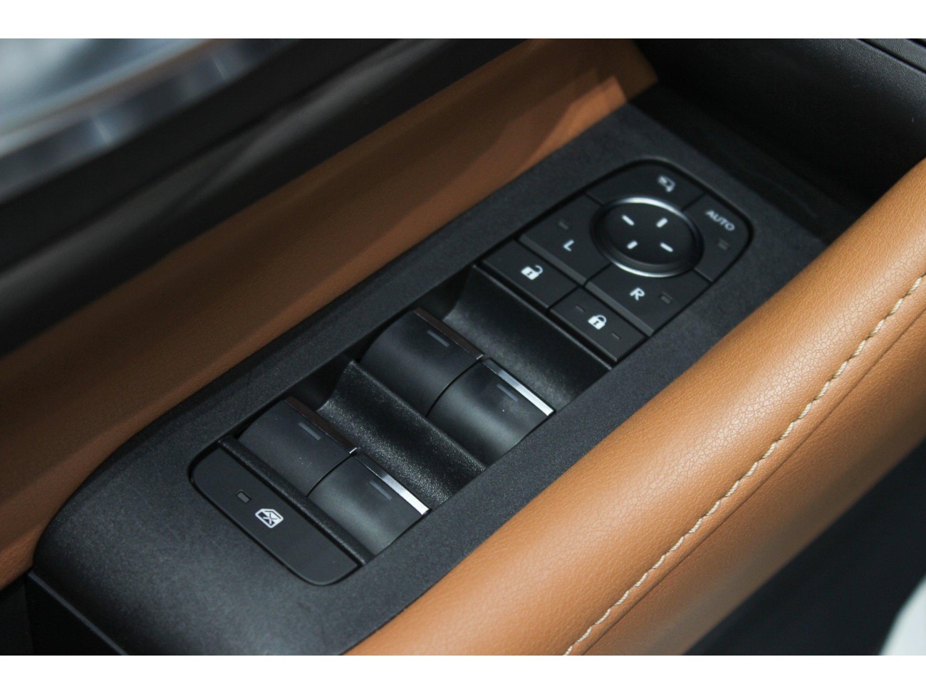 Toyota Vellfire 2024