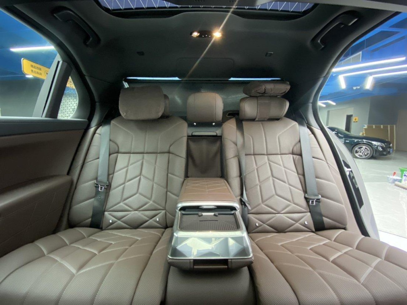 BMW 740Li 2024