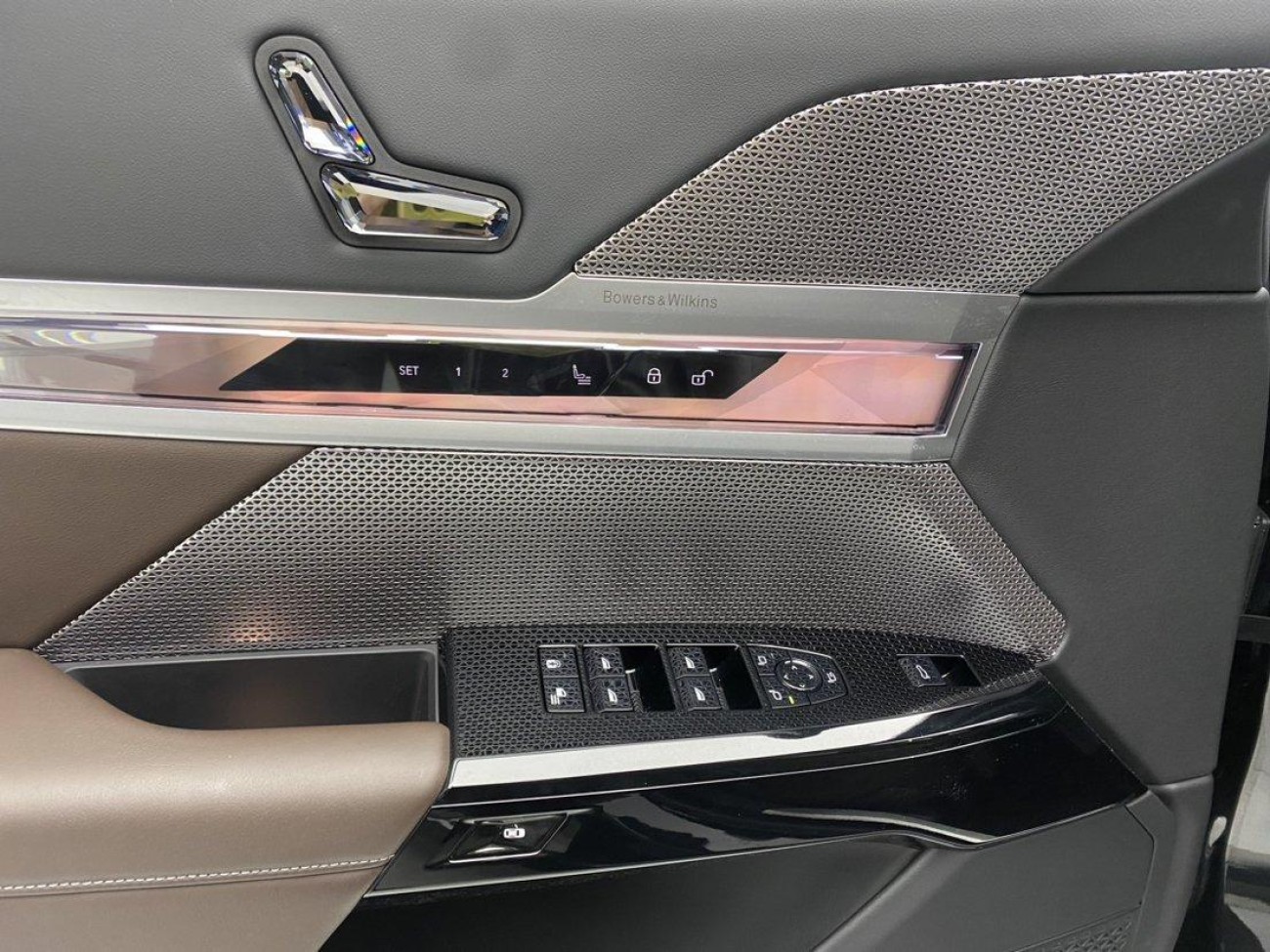BMW 740Li 2024