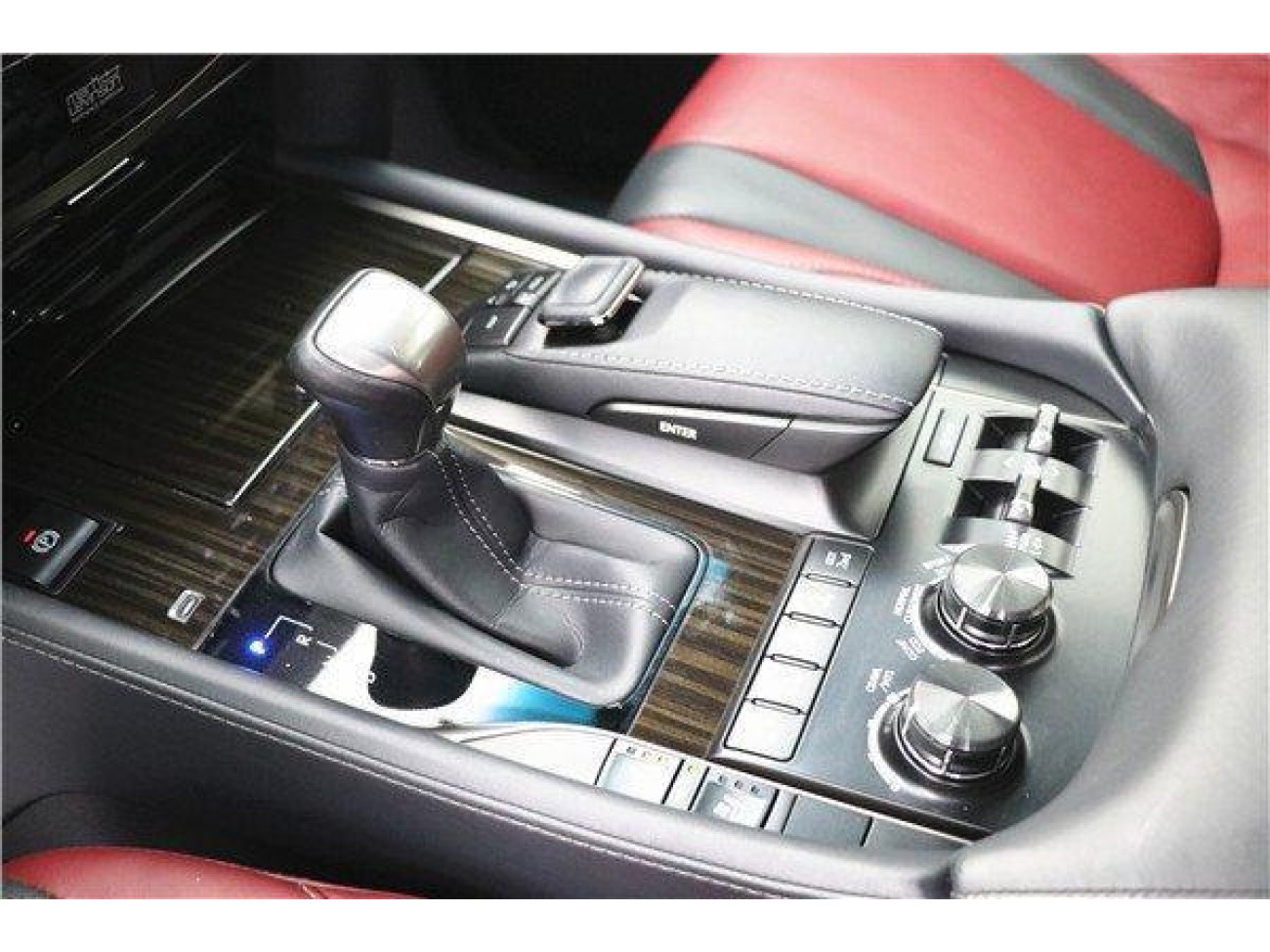 Lexus LX 570 2020