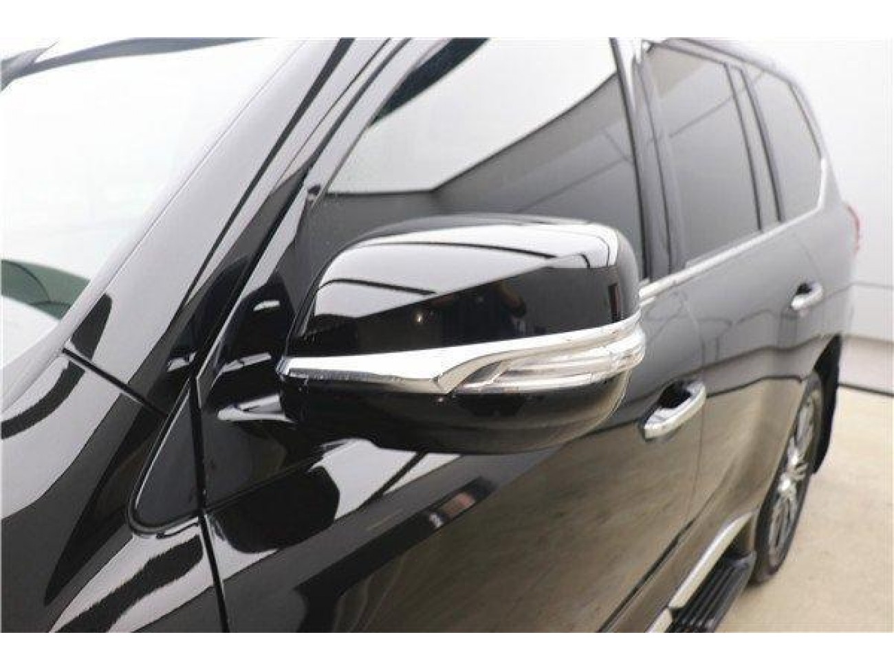 Lexus LX 570 2020