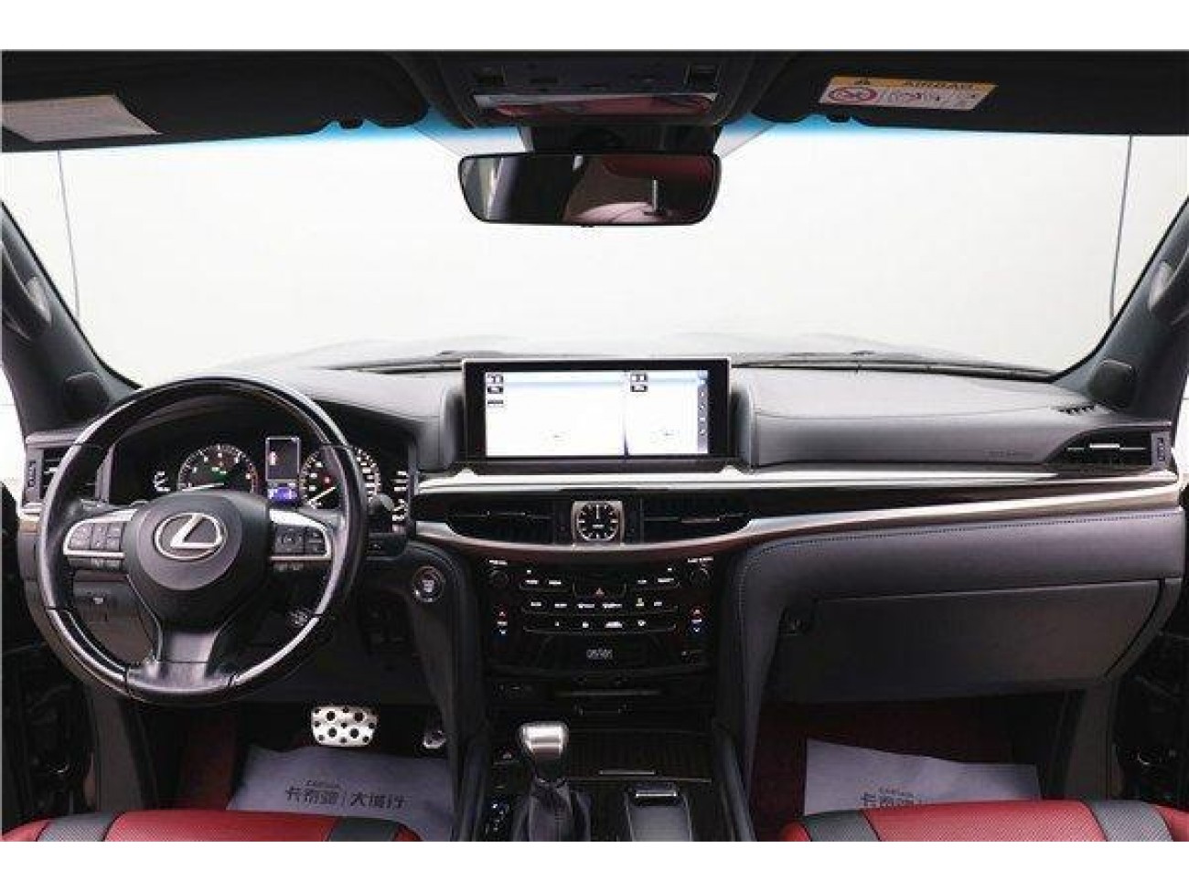 Lexus LX 570 2020