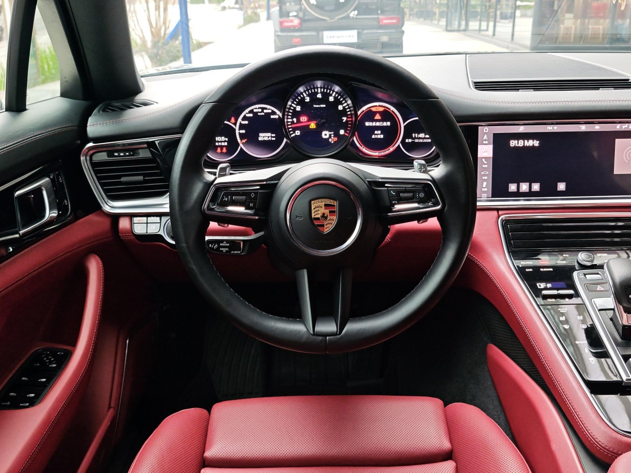 Porsche Panamera 2021